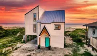 Oceanfront with Hot Tub & Elevator. Views from Every Room! - 4-Star