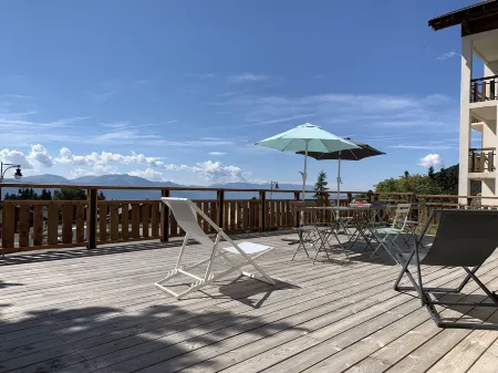 Chalet in Font-Romeu, 1800m altitude, breathtaking views, comfortable for 6 personalize Отели рядом с достопримечательностью «Station de Ski - Font Romeu Pyrénées 2000»