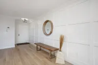 3 Bedroom Penthouse with Stunning Sunset Views of Blackburn Bay!