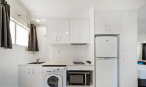 Superior Studio 17 Endeavour Inn