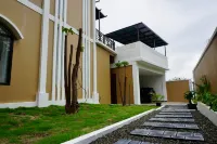 D’Viella Lampung Hotel a West Tanjung Karang