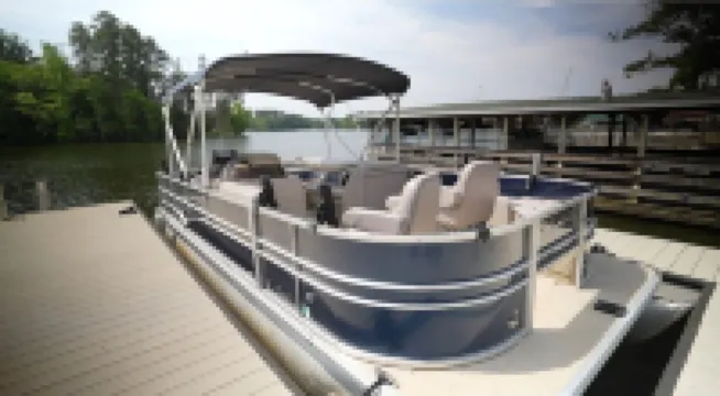 Driftwood Lake House- cozy , quiet cove!