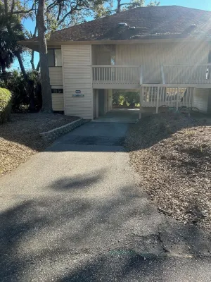 Relaxing resort home, newly renovated