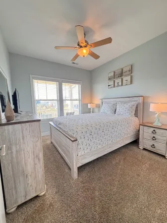 4BR/2BA 2nd Row with Ocean Views just Steps from Beach - Family Beach Paradise