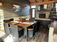 The Retreat at Eagles Landing. Cozy cabin in a beautiful and gated neighborhood,