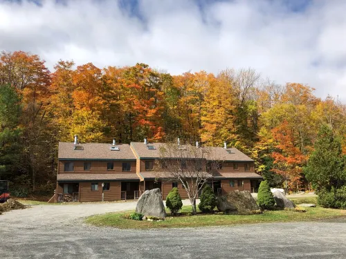 Mount Snow House on Private Ski Home Trail w Shuttle Service