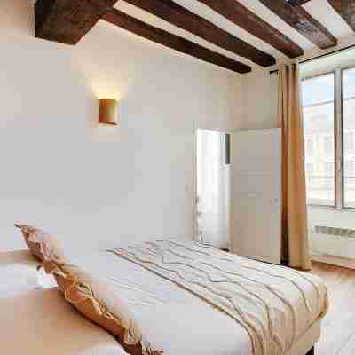 Eclectic Apartment - 2br/6p - Jardin du Luxembourg Rooms