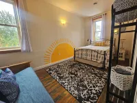 Charming 3-bedroom historic Brick Loft in Uniontown with WiFi