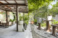 RedDoorz Hostel Near Adisucipto Airport Yogyakarta