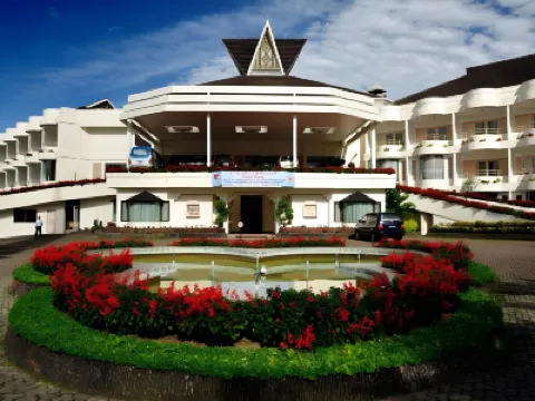 Grand Mutiara Hotel โรงแรมใน