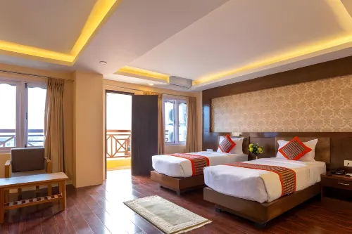 Hotel Yellow Pagoda Pokhara