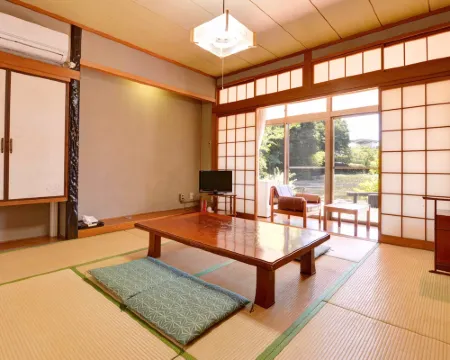 一本松温泉あけぼの荘 愛南町のホテル