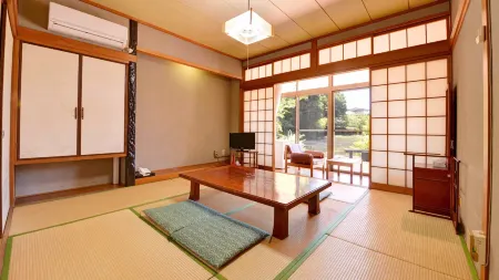 Ipponmatsu Onsen Akebono-so Отели в г. Айнан