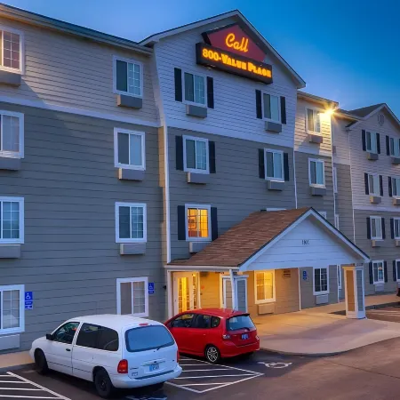 WoodSpring Suites Topeka