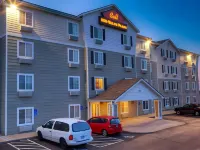 WoodSpring Suites Topeka - baignoire