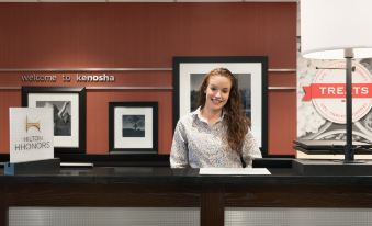 Hampton Inn & Suites by Hilton Kenosha Pleasant Prairie