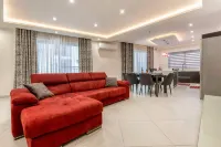 Luxury & Cosy 3 Bedroom Apt in Gzira, close to Sliema & StJulians by walk