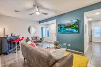 Sleek & Modern 4BR Near Fort Bliss