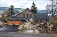 "Gorge Panorama" - Luxury Craftsman Home with Breathtaking Columbia River Views