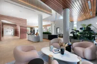Vasara Menlo Park Condos - 3-Star