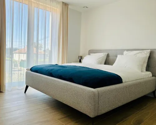 温馨巴塞爾機場 聖路易酒店