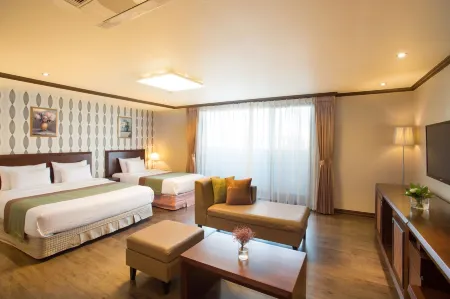 Tongyeong Anchovy Tourist Hotel