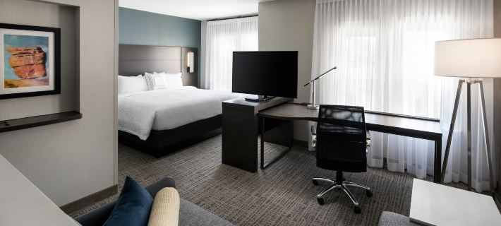 Residence Inn Tulsa Downtown Các khách sạn ở Tulsa
