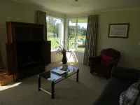 Waikawa House - Pet friendly