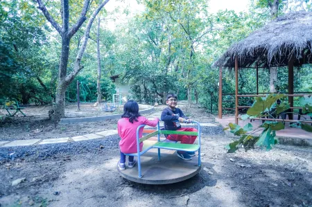 Jharna Resort-Navegaon Gate