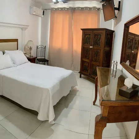 Hotel Inn Galerias