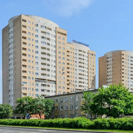 P&O Apartments Ostrobramska Отели рядом с достопримечательностью «Вавер»