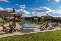 Chimera Tuscany Resort - piscina