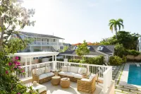 Eleven Bahama House - Pools