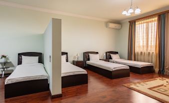 La Defense Hotel Yerevan