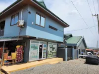 Beautiful Cozy 2 Bed Near Highway - Homestays