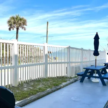 Sea Dreams - Beachside 1 Bedroom at Symphony Beach
