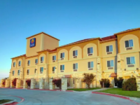 舒適套房酒店 阿爾瓦拉多酒店