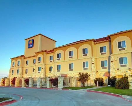 Comfort Inn & Suites