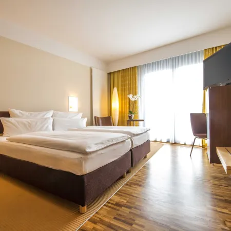 centrovital Hotel Berlin Отели рядом с достопримечательностью «Станция метро Paulsternstraße»
