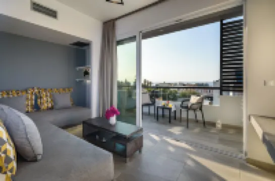 Solar Apartments by Amara Living