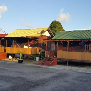 Rainbow Lodge