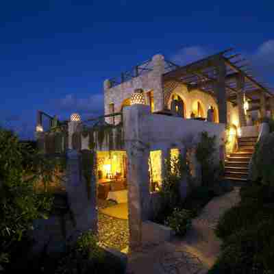 Dar Danse, the Bubble on the Beach Hotel Exterior