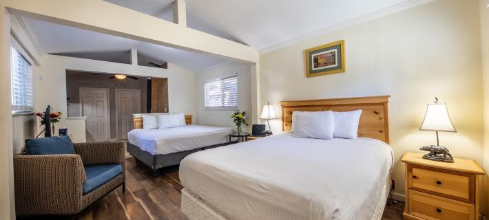 Emerald Bay Lodge Hotel di South Lake Tahoe