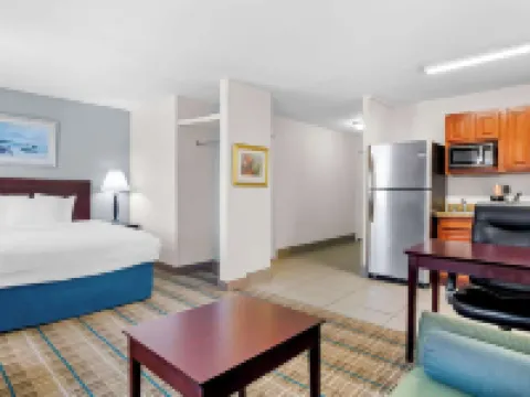 艾迪生 - 達拉斯美茵斯坦套房酒店 艾迪生酒店