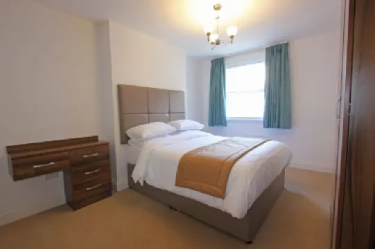 The Castle Collection - 25 Castle Street Hotels in 