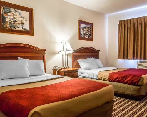 Economy Inn & Suites Отели в г. Найлс