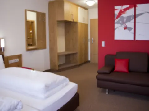 ホテル ガストホフ ツァ ウィンドミュール アンスバッハのホテル