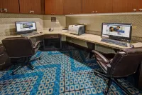 Hampton Inn & Suites Stuart-North - Business