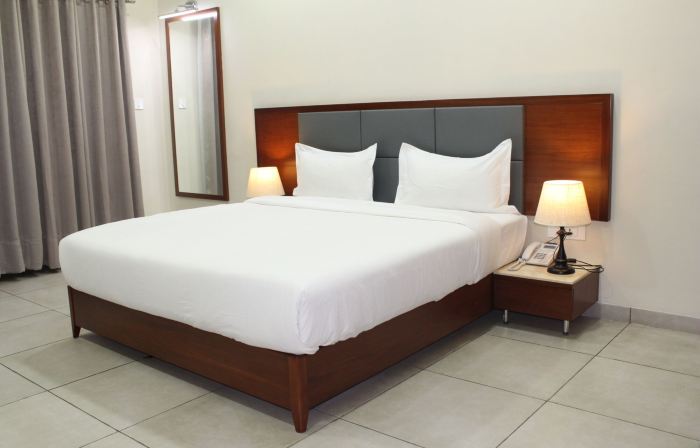 Ixoras Hotel