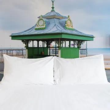 Best Western Carlton Hotel Hotels near Stanley Park